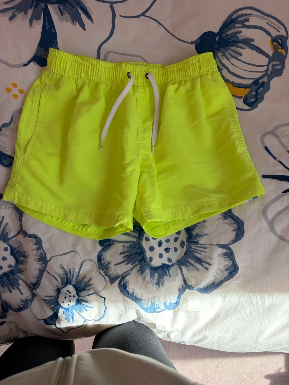 Sundek Neon Yellow Elastic-Waist Women’s Shorts